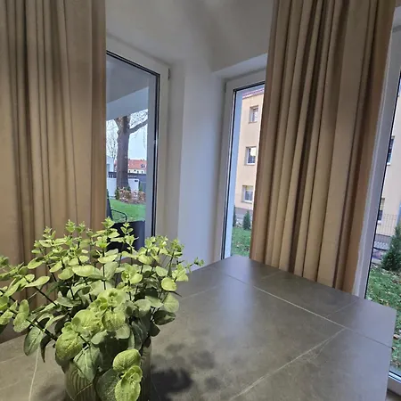 Boleslaviaapartments - Merci 3, Private Parking *