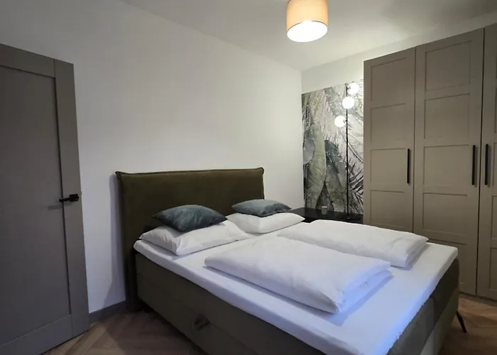 Boleslaviaapartments - Merci 3, Private Parking